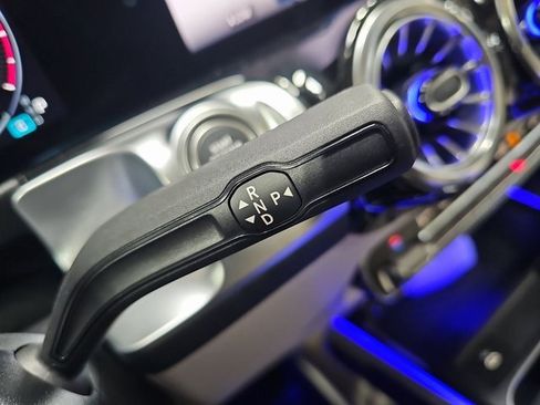 New 2026 Mercedes-Benz GLB 250 image 25