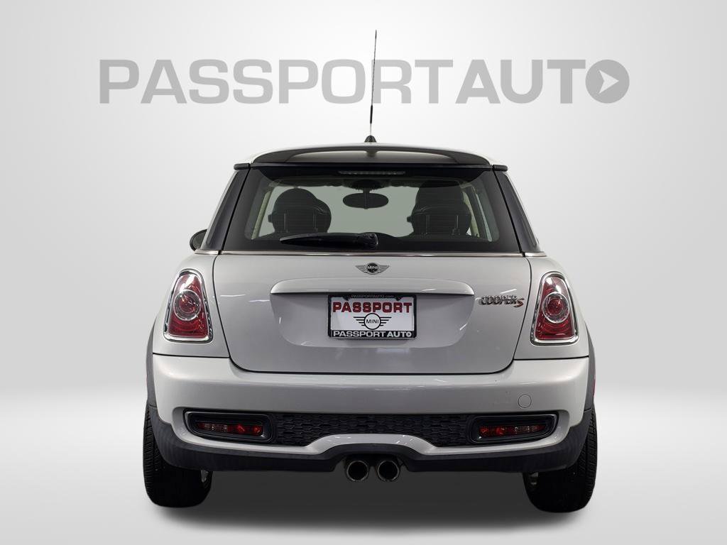 Used 2011 MINI Cooper S FWD image 6