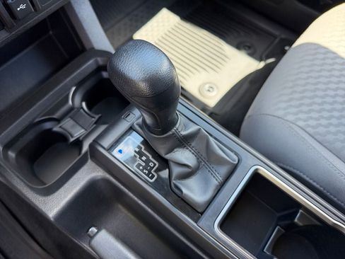 Certified 2023 Toyota Tacoma SR AWD/4WD image 21