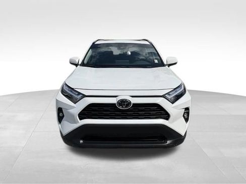 Used 2025 Toyota RAV4 XLE Premium FWD image 7