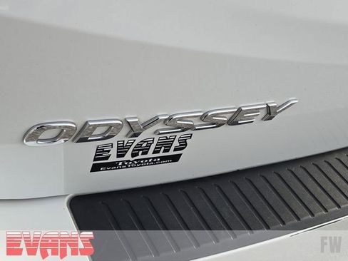 Used 2021 Honda Odyssey EX-L image 3