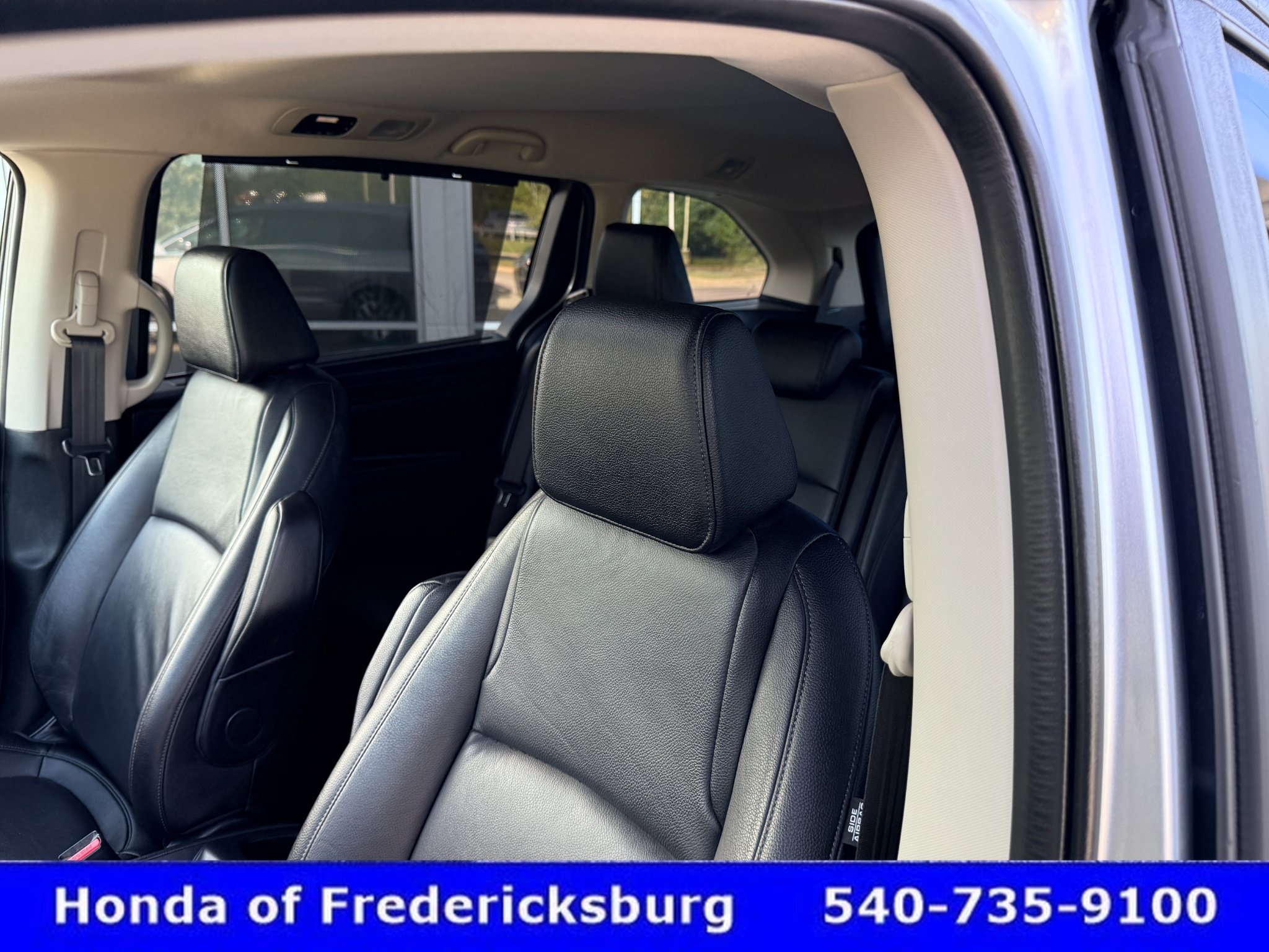 Certified 2025 Honda Odyssey EX-L image 32