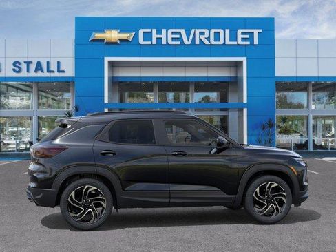 Used 2026 Chevrolet TrailBlazer RS w/ Convenience Package FWD image 5