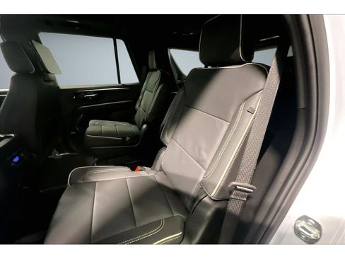 New 2026 Chevrolet Tahoe Premier AWD/4WD image 13