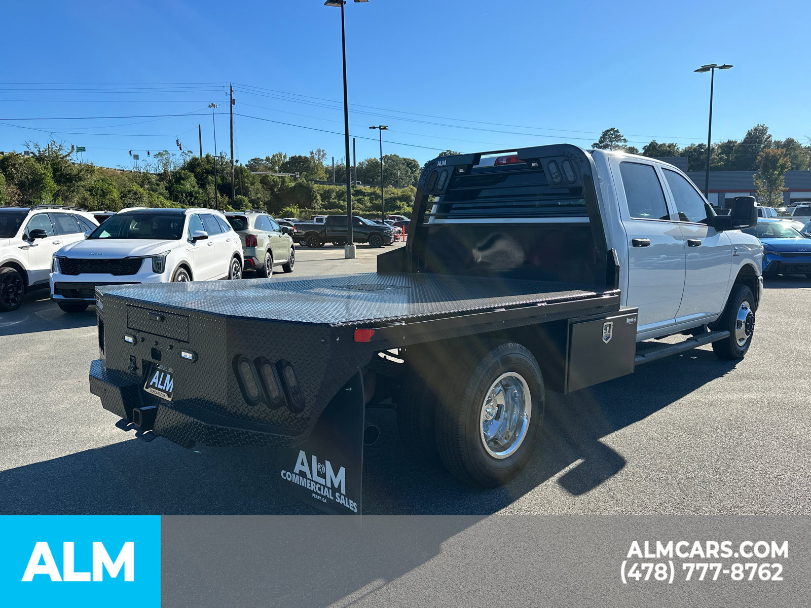 Used 2026 RAM 3500 Tradesman w/ Chrome Appearance Group A AWD/4WD image 5