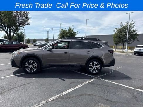 Used 2022 Subaru Outback Limited XT AWD/4WD image 10