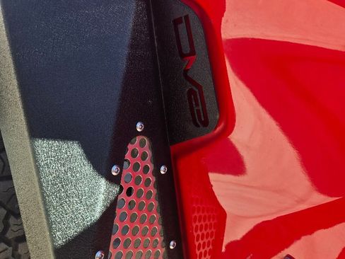 Used 2018 Jeep Wrangler Unlimited Sahara w/ Uconnect 4C Nav & Sound Group image 37