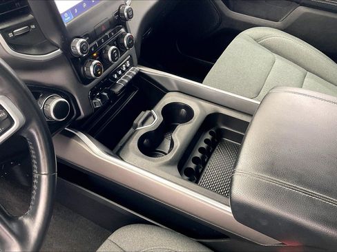 Used 2022 RAM 1500 Big Horn AWD/4WD image 16