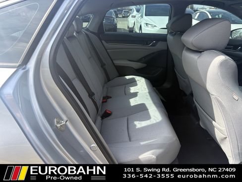 Used 2019 Honda Accord EX image 12