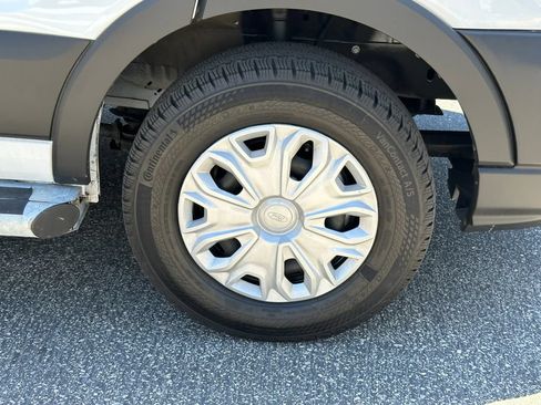 Certified 2025 Ford Transit 250 Low Roof w/ Exterior Upgrade Package RWD image 14