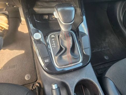 Used 2023 Kia Soul GT-Line FWD image 11