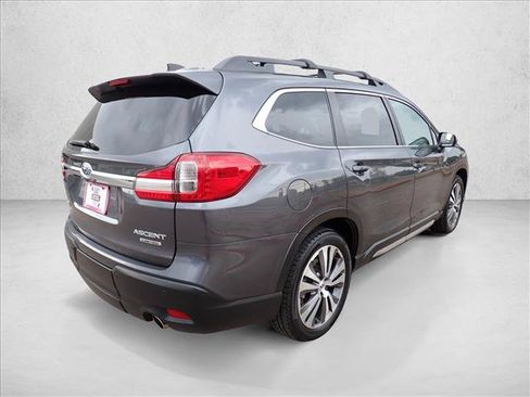 Used 2022 Subaru Ascent Limited w/ Technology Package AWD/4WD image 4