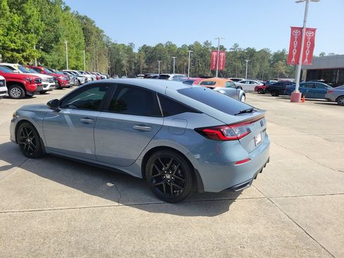 Used 2022 Honda Civic Sport image 3