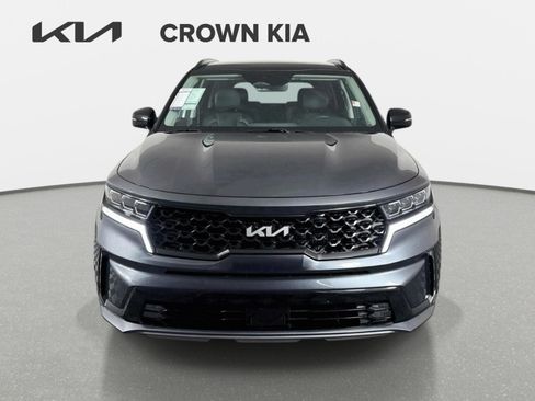 Certified 2023 Kia Sorento SX FWD image 2