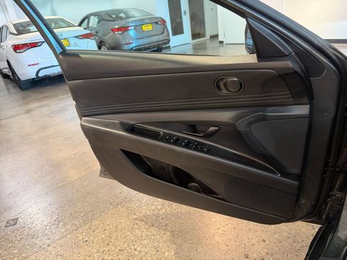Used 2026 Hyundai Elantra Sport FWD image 15