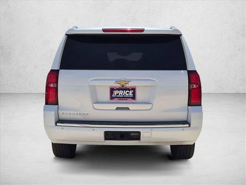 Used 2016 Chevrolet Suburban LTZ RWD image 7