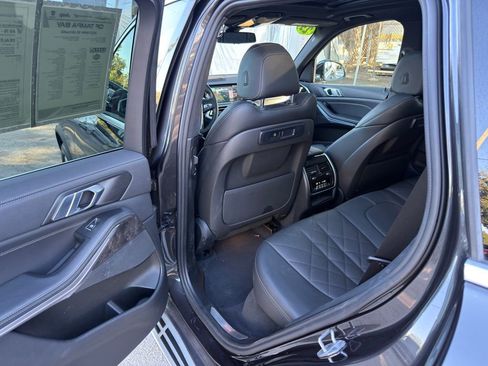 Used 2023 BMW X5 sDrive40i image 28