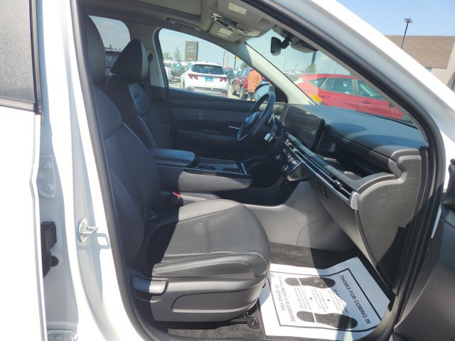 Certified 2025 Hyundai Tucson SEL AWD/4WD image 23