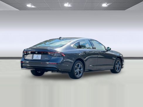 New 2026 Honda Accord EX-L image 8