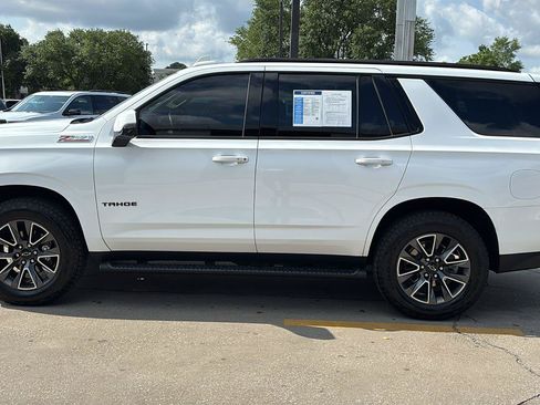 Certified 2023 Chevrolet Tahoe Z71 w/ Luxury Package AWD/4WD image 4