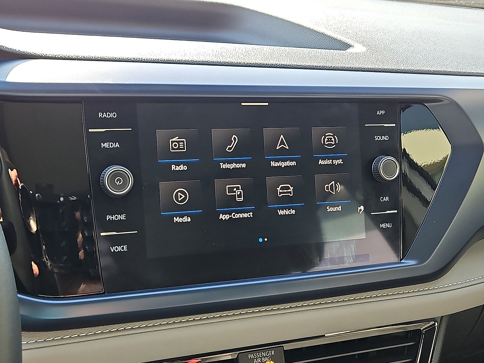 Certified 2024 Volkswagen Taos SE AWD/4WD image 19