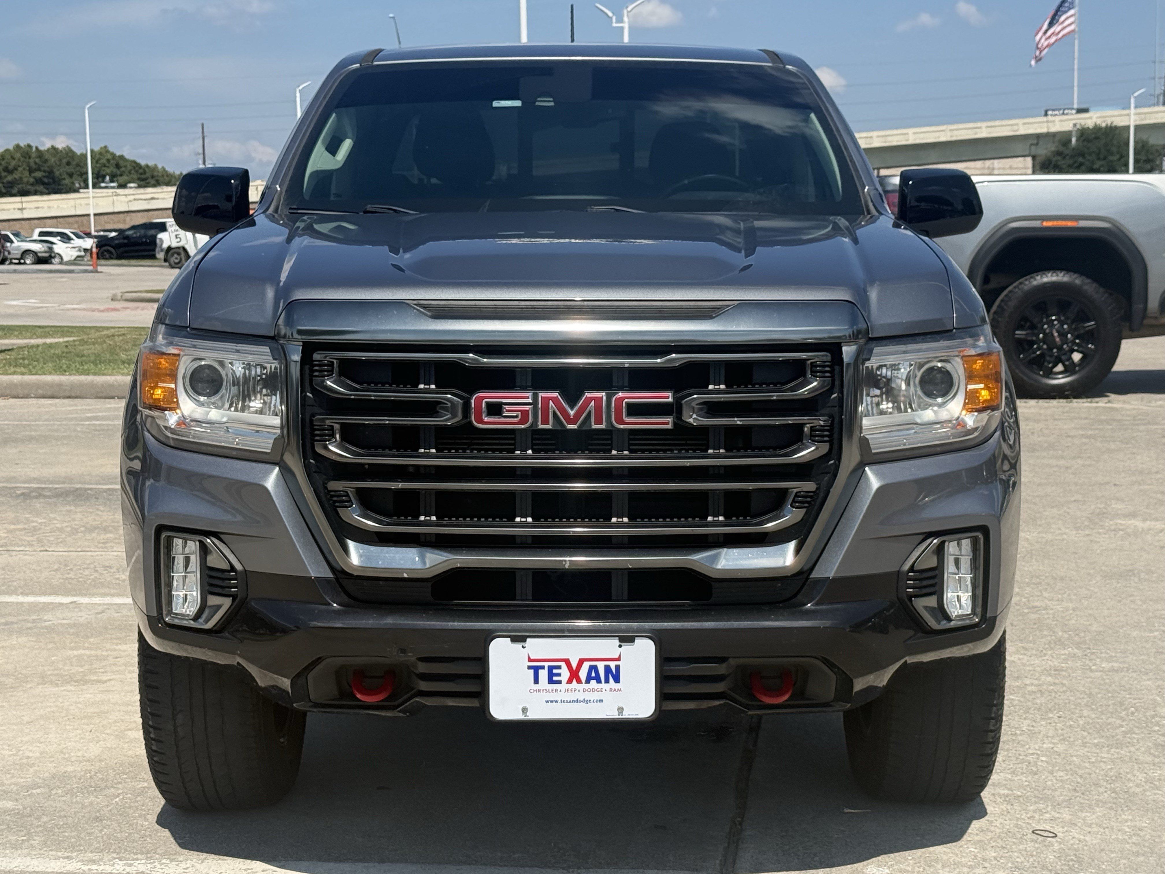 Used 2021 GMC Canyon AT4 w/ Driver Alert Package AWD/4WD image 10
