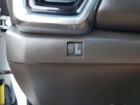 Used 2023 GMC Canyon Elevation image 28