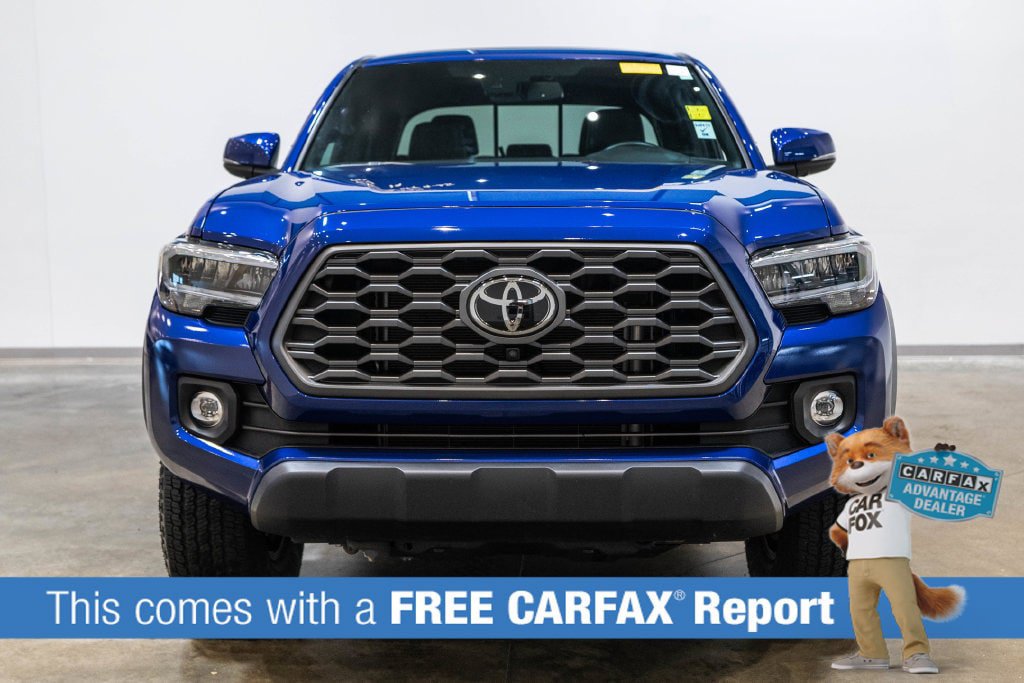 Certified 2023 Toyota Tacoma TRD Off-Road w/ TRD Premium Off Road Package AWD/4WD image 2