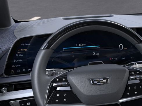 New 2026 Cadillac Optiq Sport 2 w/ LPO, Floor Liner Package AWD/4WD image 18
