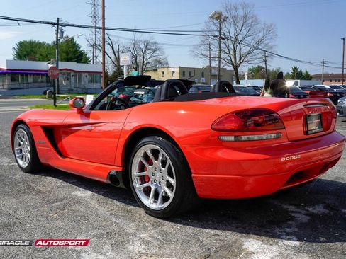 Used 2004 Dodge Viper SRT-10 image 5
