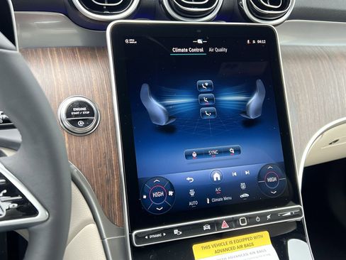 New 2026 Mercedes-Benz GLC 300 4MATIC image 19