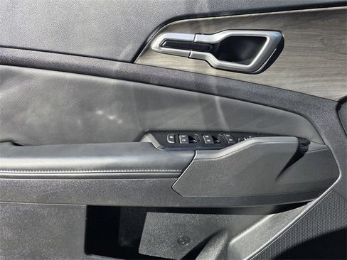 Used 2023 Kia Sportage X-Line image 17