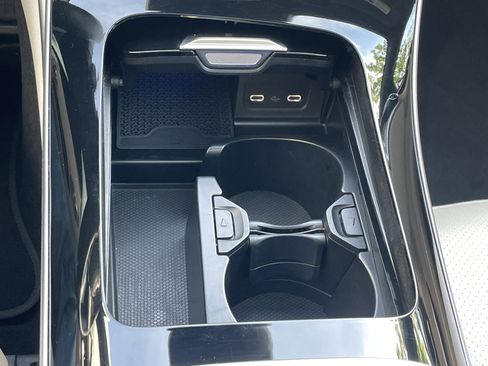 Certified 2025 Mercedes-Benz C 300 Sedan image 35