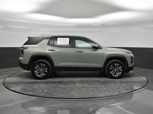 Used 2025 Chevrolet Equinox LT w/ Safety and Technology Package AWD/4WD image 9
