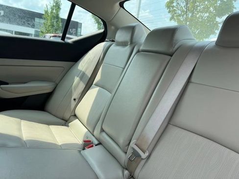 Used 2021 Nissan Altima 2.5 SL AWD/4WD image 29
