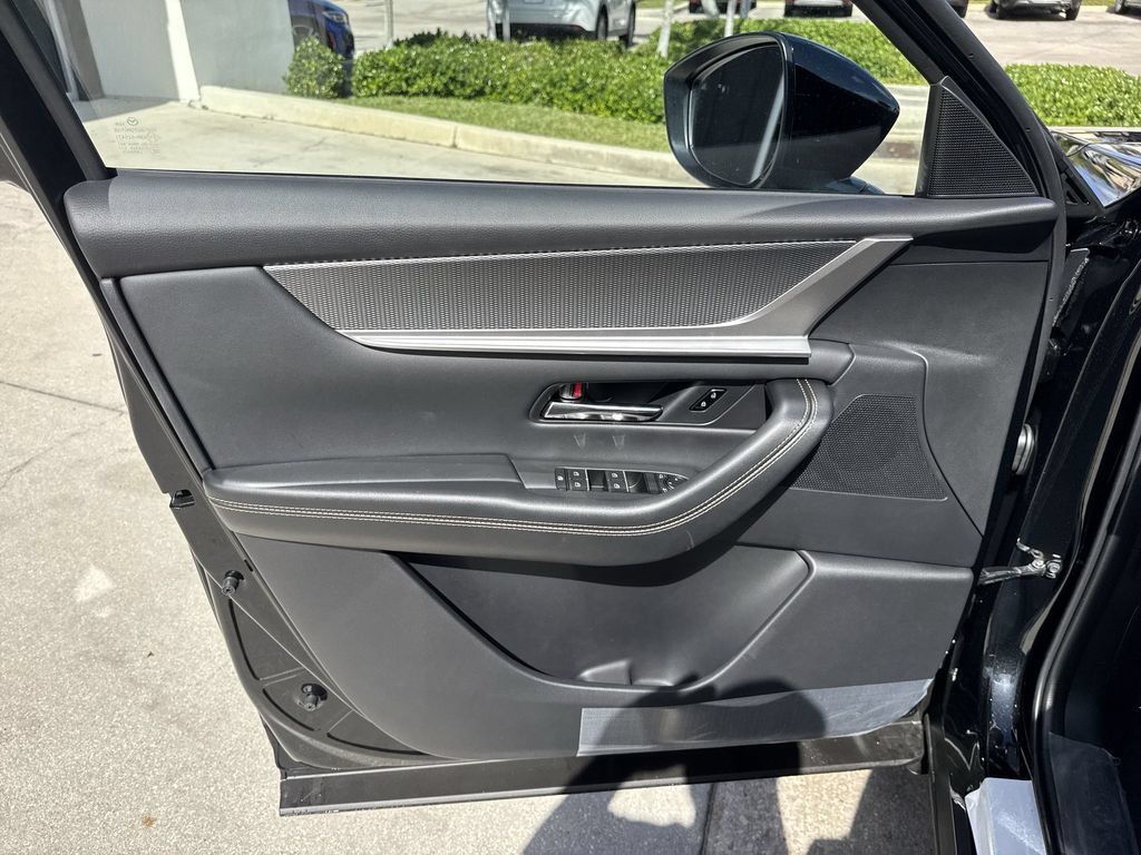 New 2026 MAZDA CX-70 SC Plus AWD/4WD image 39