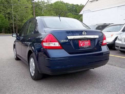 Used 2009 Nissan Versa 1.8 S FWD image 3