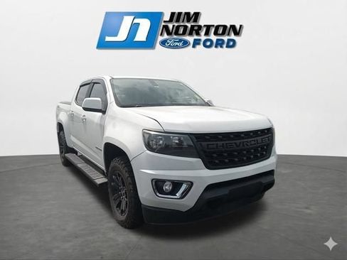 Used 2018 Chevrolet Colorado Z71 AWD/4WD image 1
