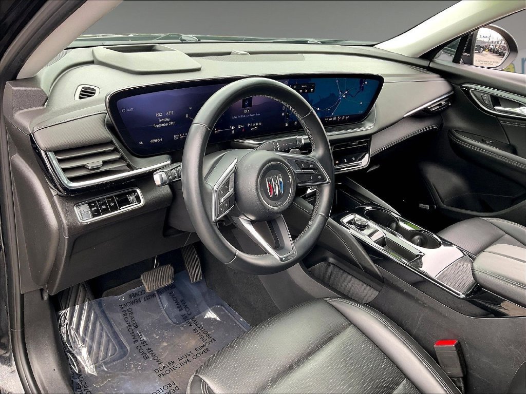 Used 2024 Buick Envision Preferred AWD/4WD image 8