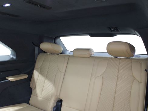 New 2025 Cadillac Escalade IQ Luxury 2 image 34