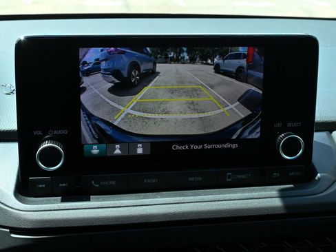 Used 2023 Honda Accord EX image 13
