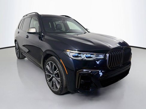 Used 2022 BMW X7 M50i w/ Cold Weather Package AWD/4WD image 3