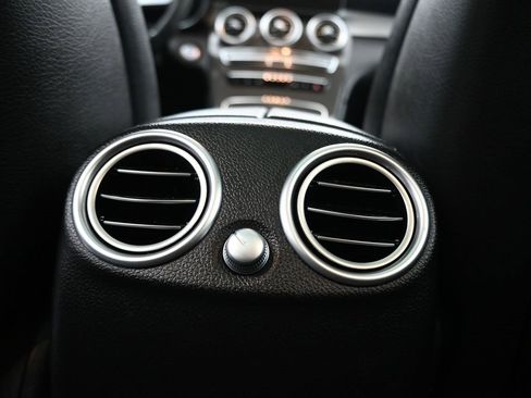 Used 2020 Mercedes-Benz GLC 43 AMG 4MATIC image 41