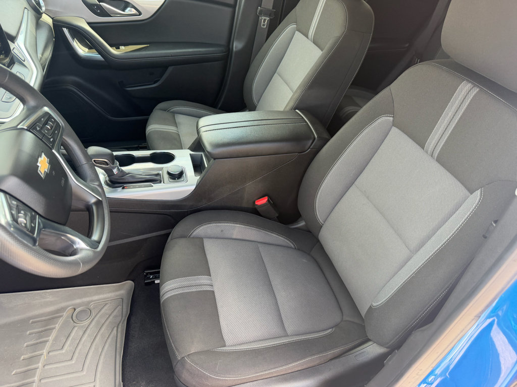 Used 2024 Chevrolet Blazer LT AWD/4WD image 16