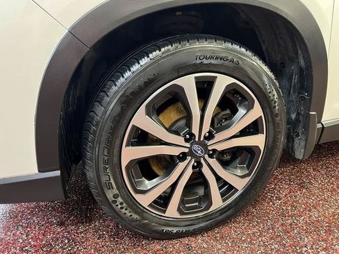 Used 2021 Subaru Forester Limited w/ Popular Package #3 AWD/4WD image 11