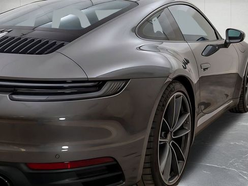 Used 2021 Porsche 911 Carrera S image 12