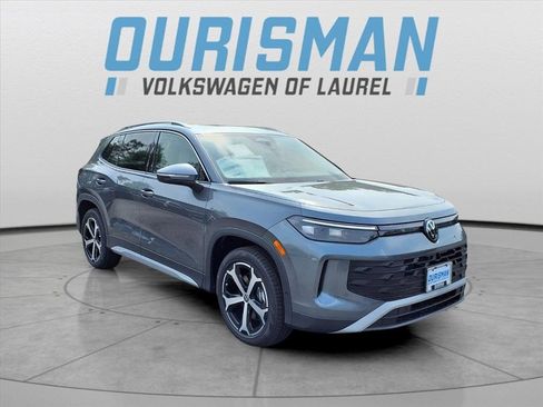 New 2026 Volkswagen Tiguan SE image 1