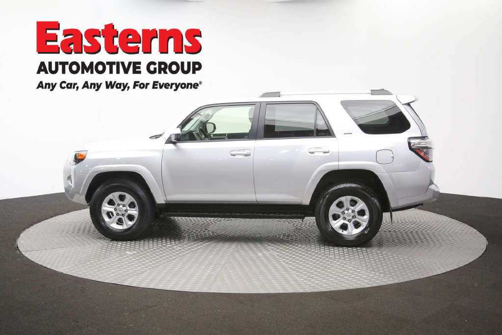 Used 2024 Toyota 4Runner SR5 AWD/4WD image 56