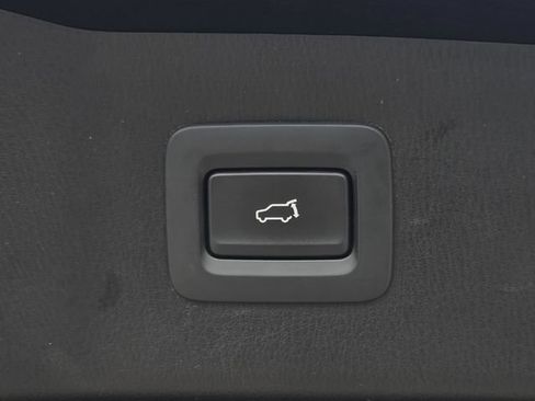 Used 2025 MAZDA CX-5 AWD 2.5 S w/ Preferred Package image 13