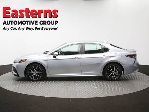 Used 2024 Toyota Camry SE FWD image 59